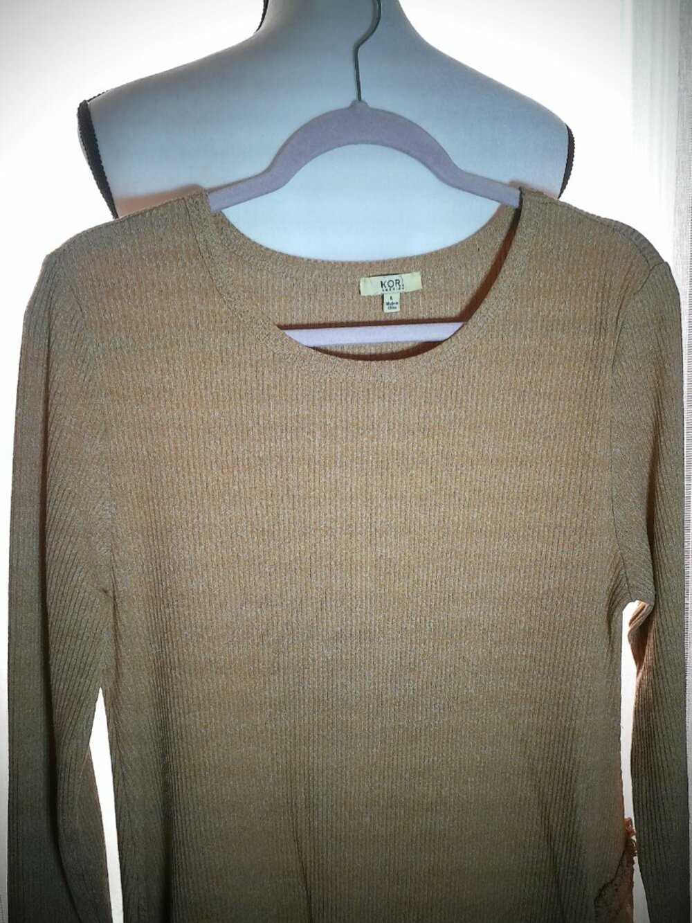 KORI AMERICA Long Sleeve Scoop Neck Tan Ribbed Knit Tunic w/Lace Hem L - Picture 2 of 7